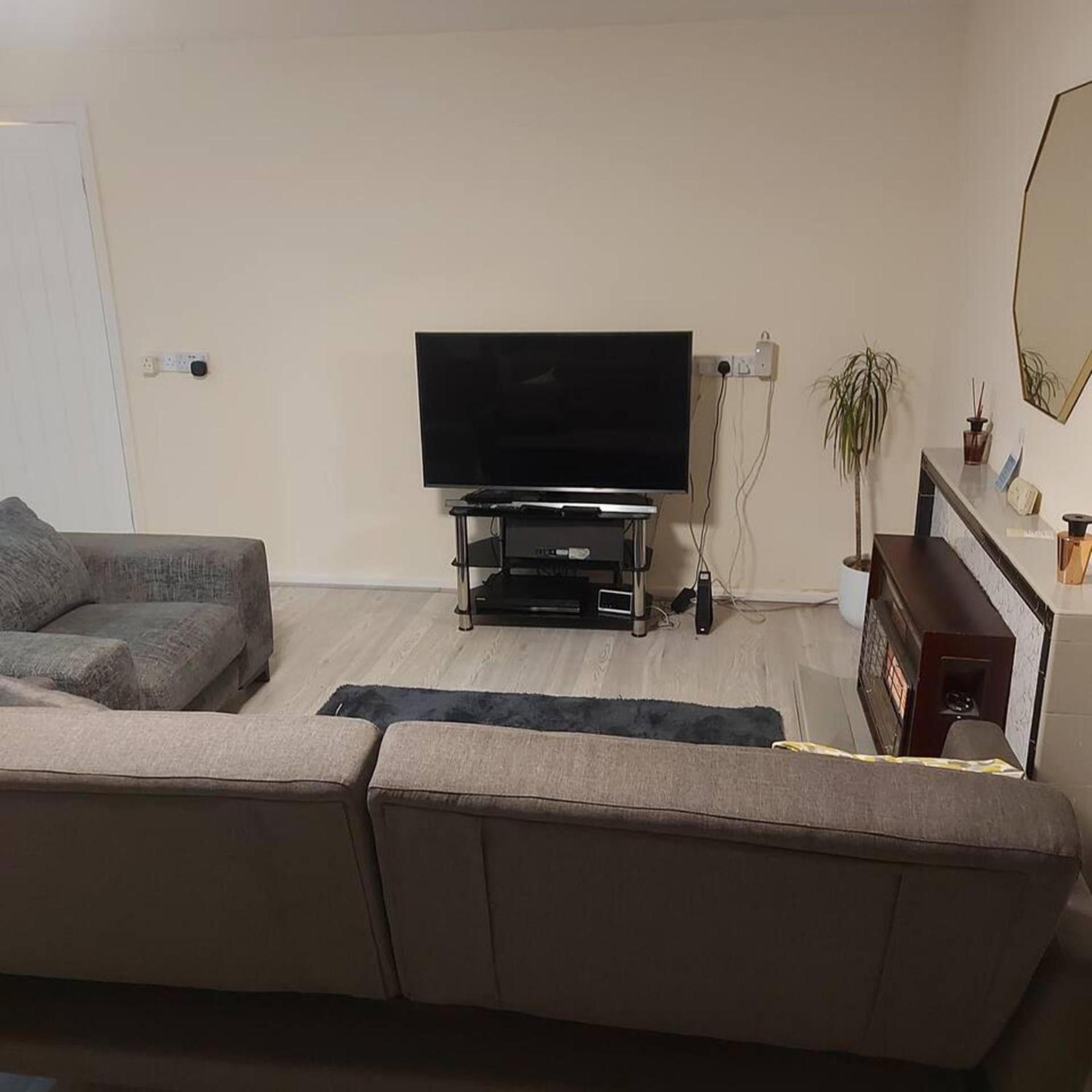 Lovely & Beautiful 2 Bed-Apartment In Borehamwood Exterior foto