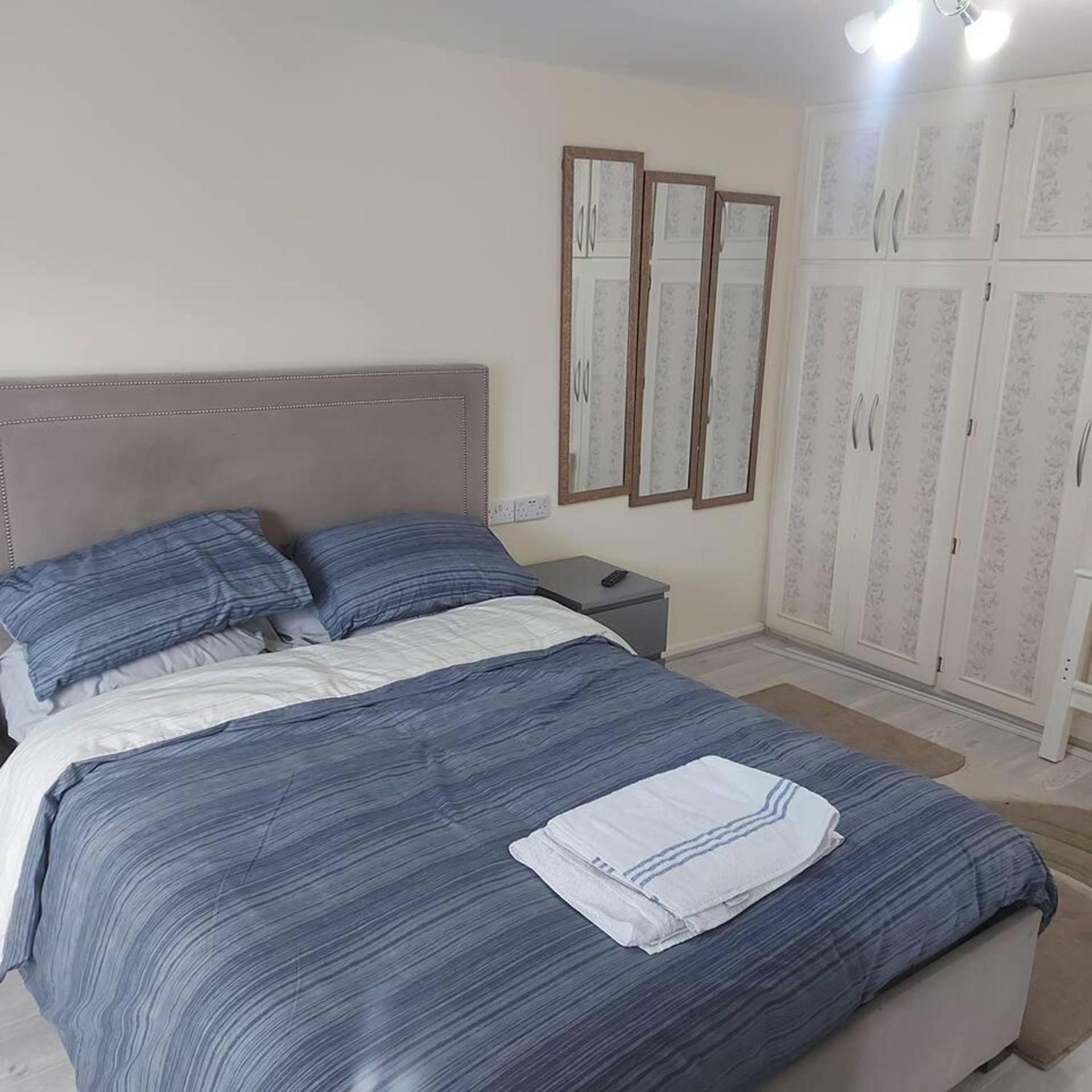 Lovely & Beautiful 2 Bed-Apartment In Borehamwood Exterior foto